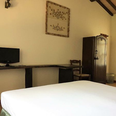 Casale Ai Poggi Guest House Orbetello Exterior photo